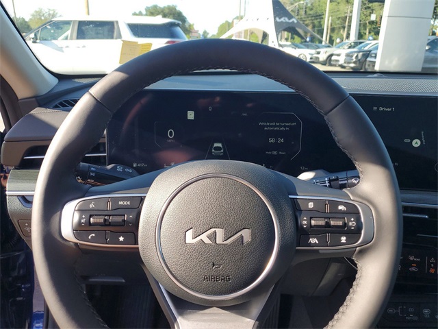 2025 Kia K5 EX photo 13