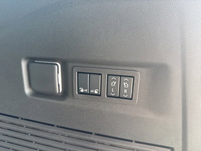 2025 Gmc Yukon XL Denali photo 32