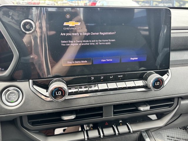 2025 Chevrolet Colorado Trail Boss photo 8