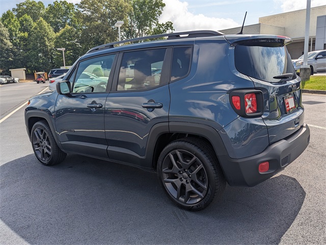 2021 Jeep Renegade Latitude photo 3