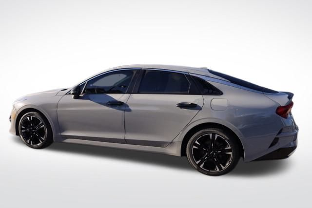 2022 Kia K5 GT-Line photo 5