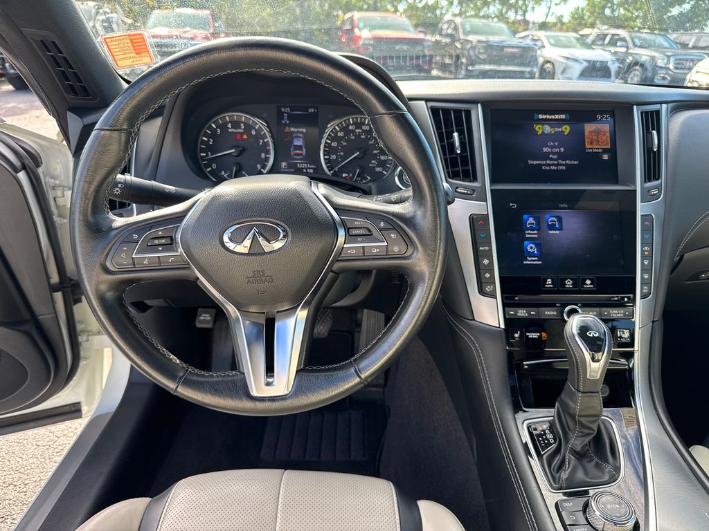 2021 Infiniti Q60 3.0t Luxe photo 21