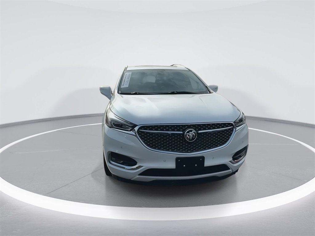 2021 Buick Enclave Avenir photo 3