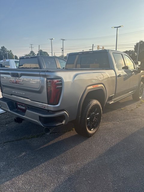 2025 Gmc Sierra 2500 HD AT4 photo 4