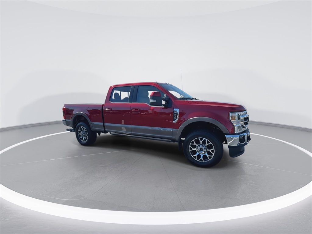 2022 Ford F-350 Lariat photo 2