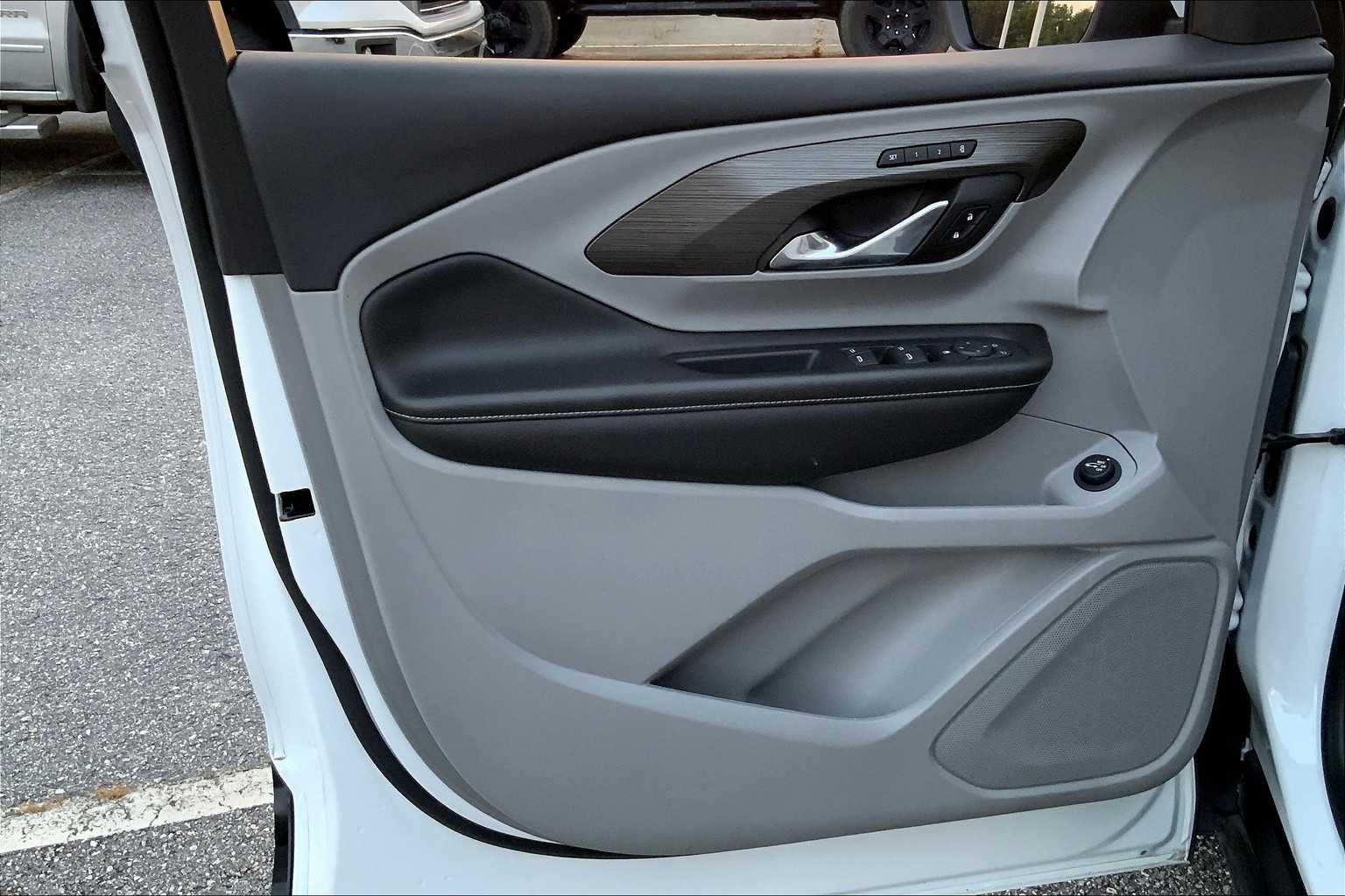 2023 Gmc Terrain SLT photo 20