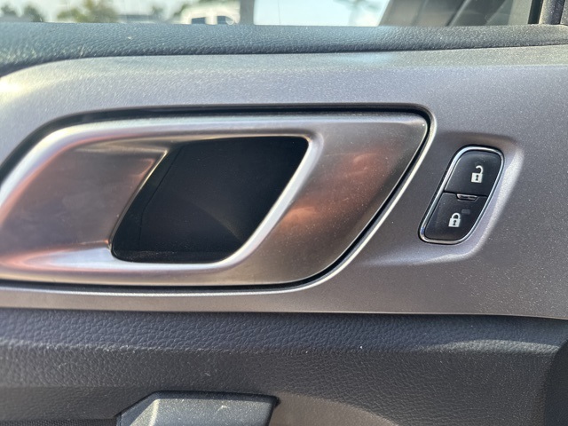 2019 Ford Ranger XLT photo 17