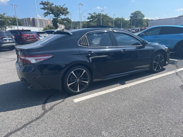 2018 Toyota Camry XSE photo 4