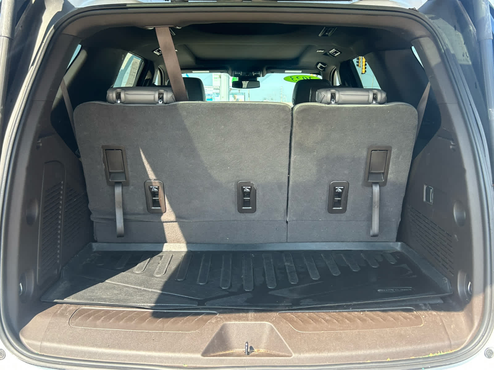 2023 Gmc Yukon SLT photo 28