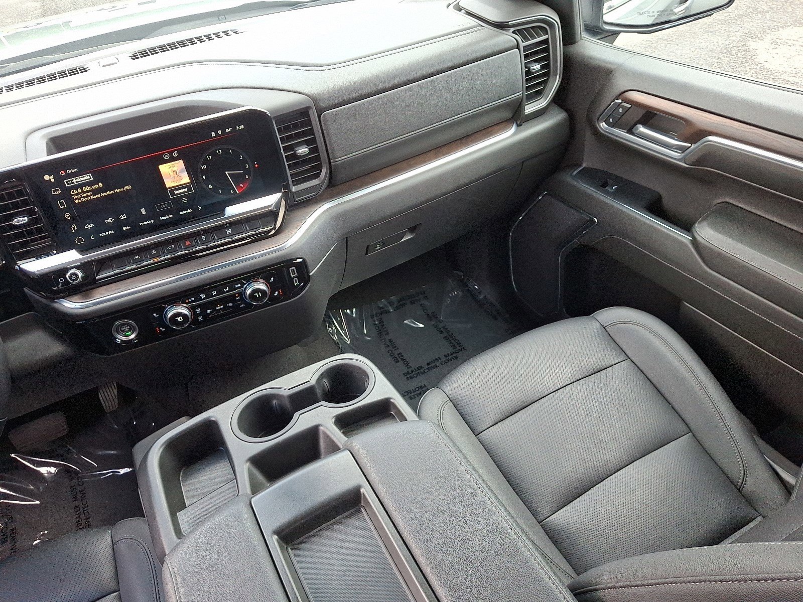 2024 Gmc Sierra 1500 SLT photo 16