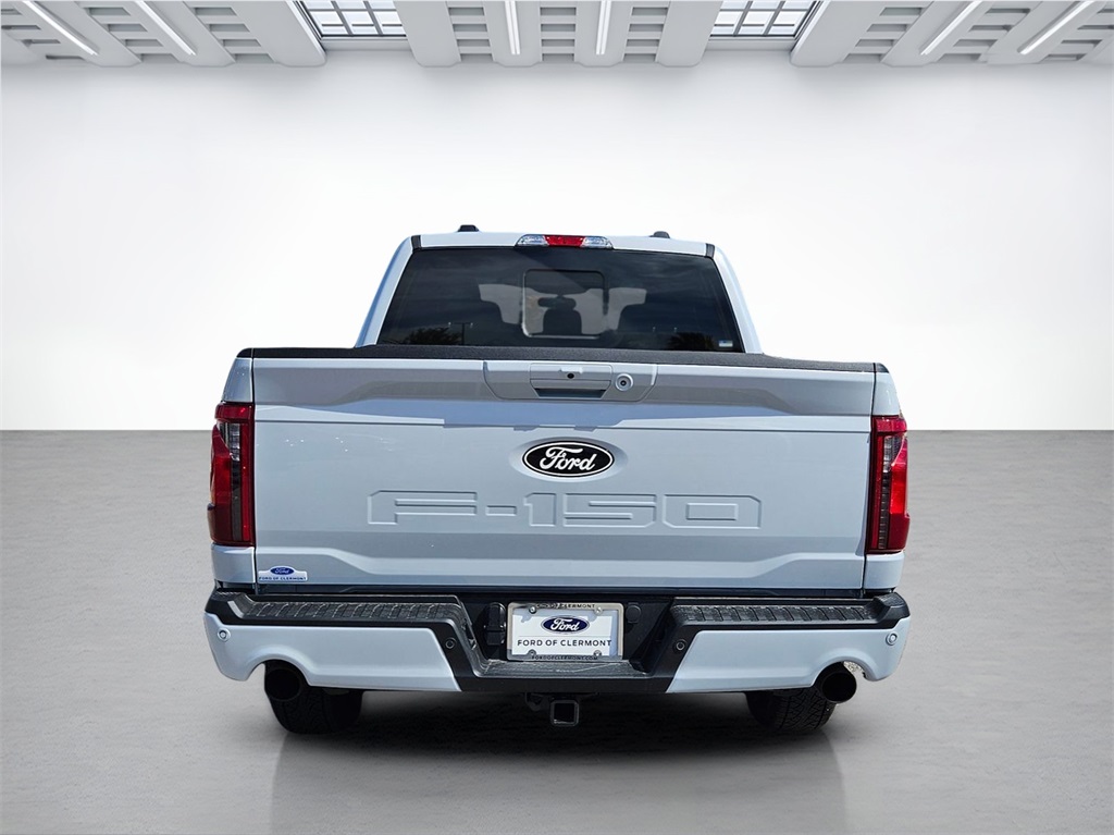 2025 Ford F-150 XLT photo 3