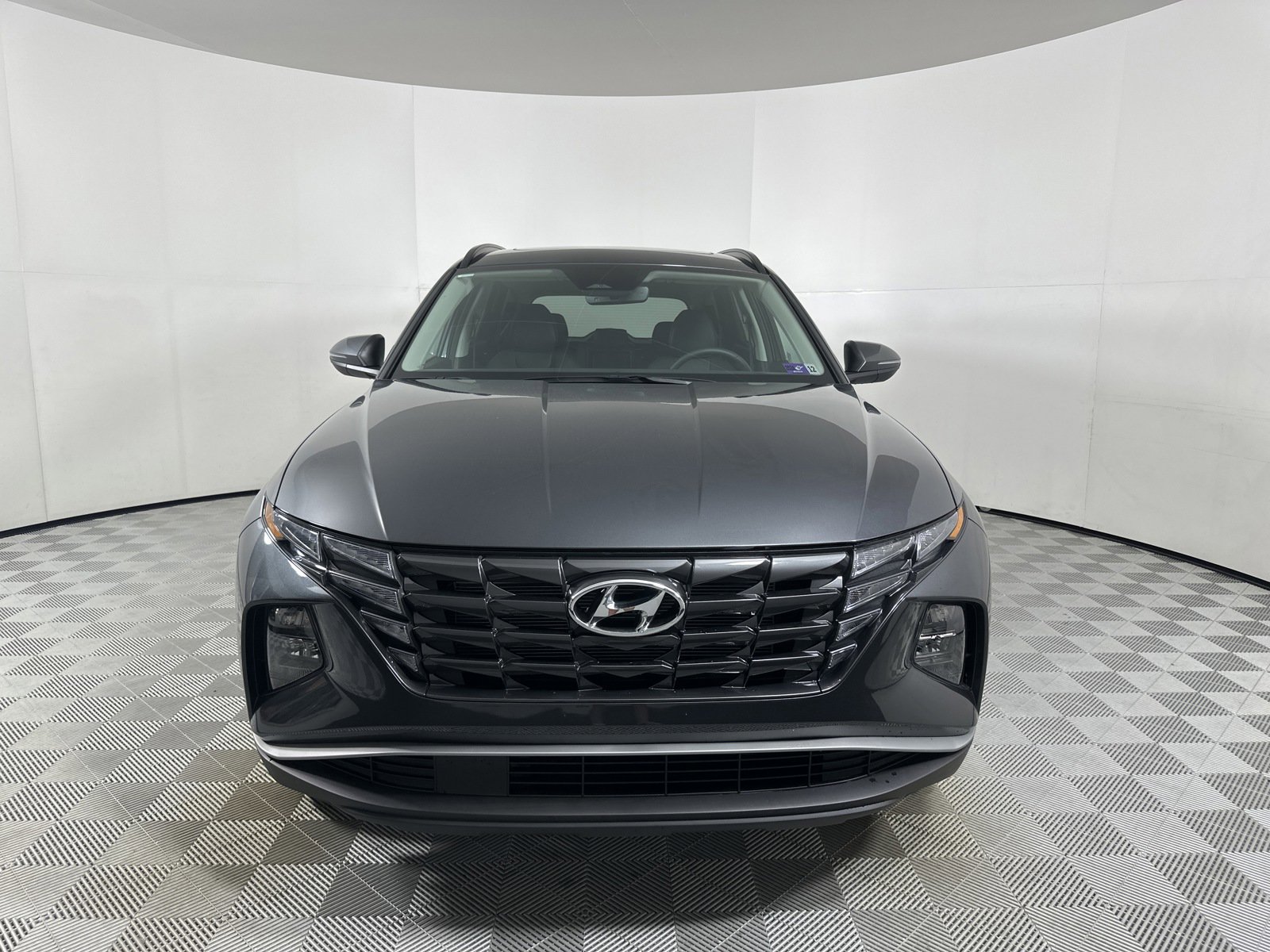 2024 Hyundai Tucson SEL photo 2