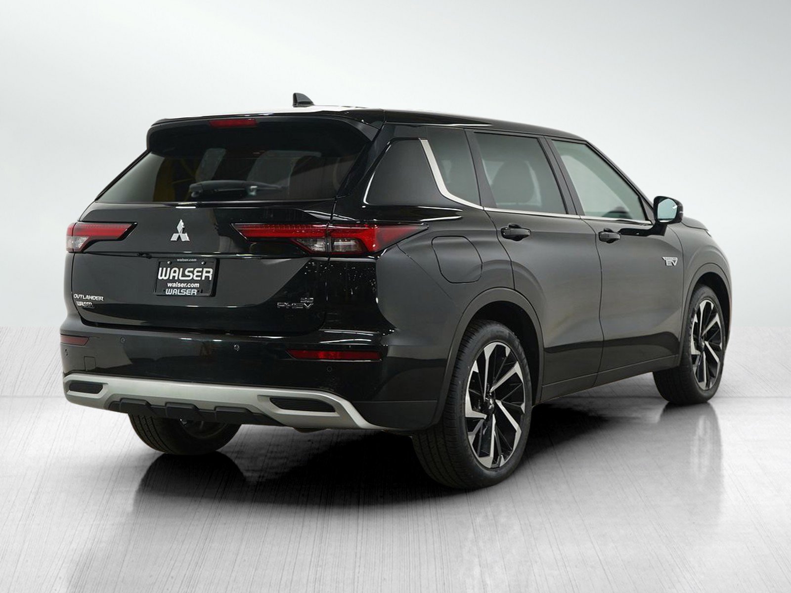 2023 Mitsubishi Outlander PHEV SE photo 5