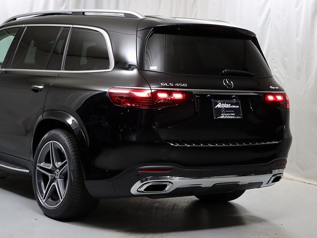2026 Mercedes Benz GLS 450 4MATIC photo 10