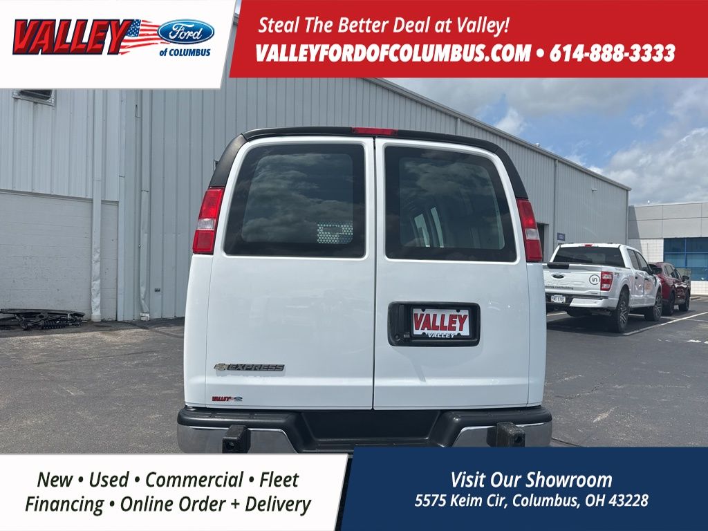2023 Chevrolet Express 2500 Work Van photo 5