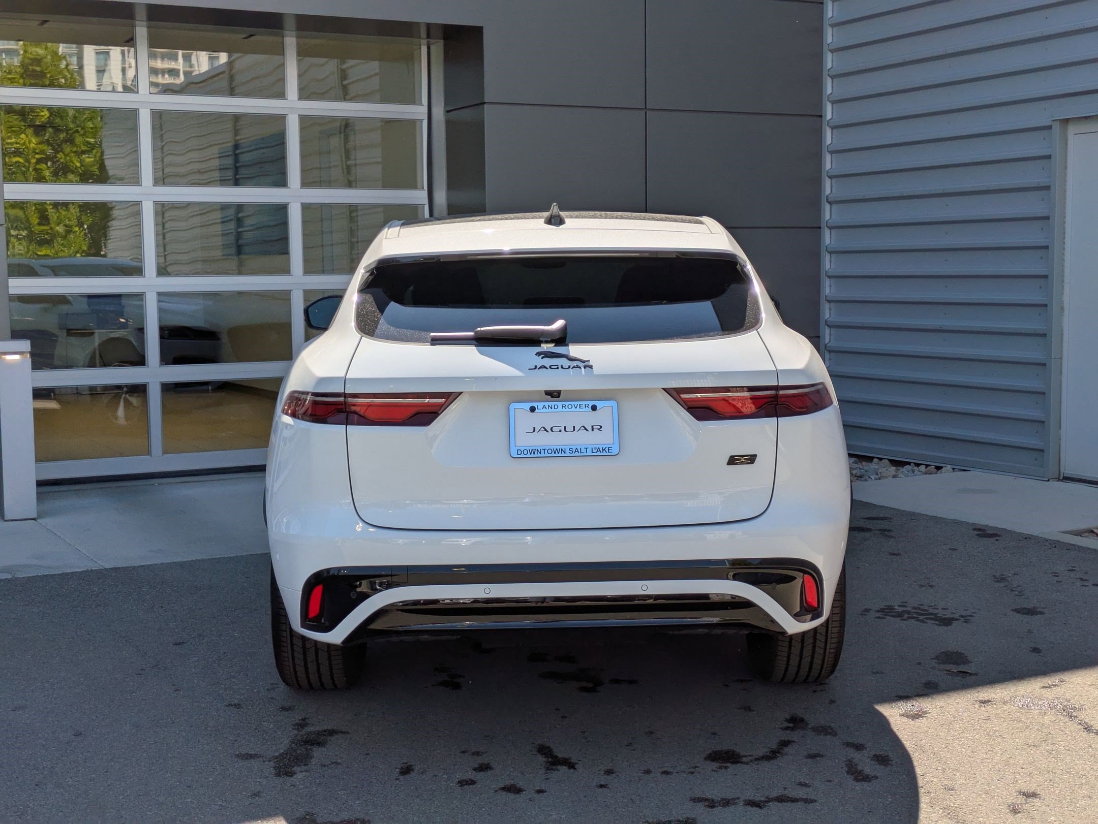 2026 Jaguar F-PACE P250 R-Dynamic S photo 4