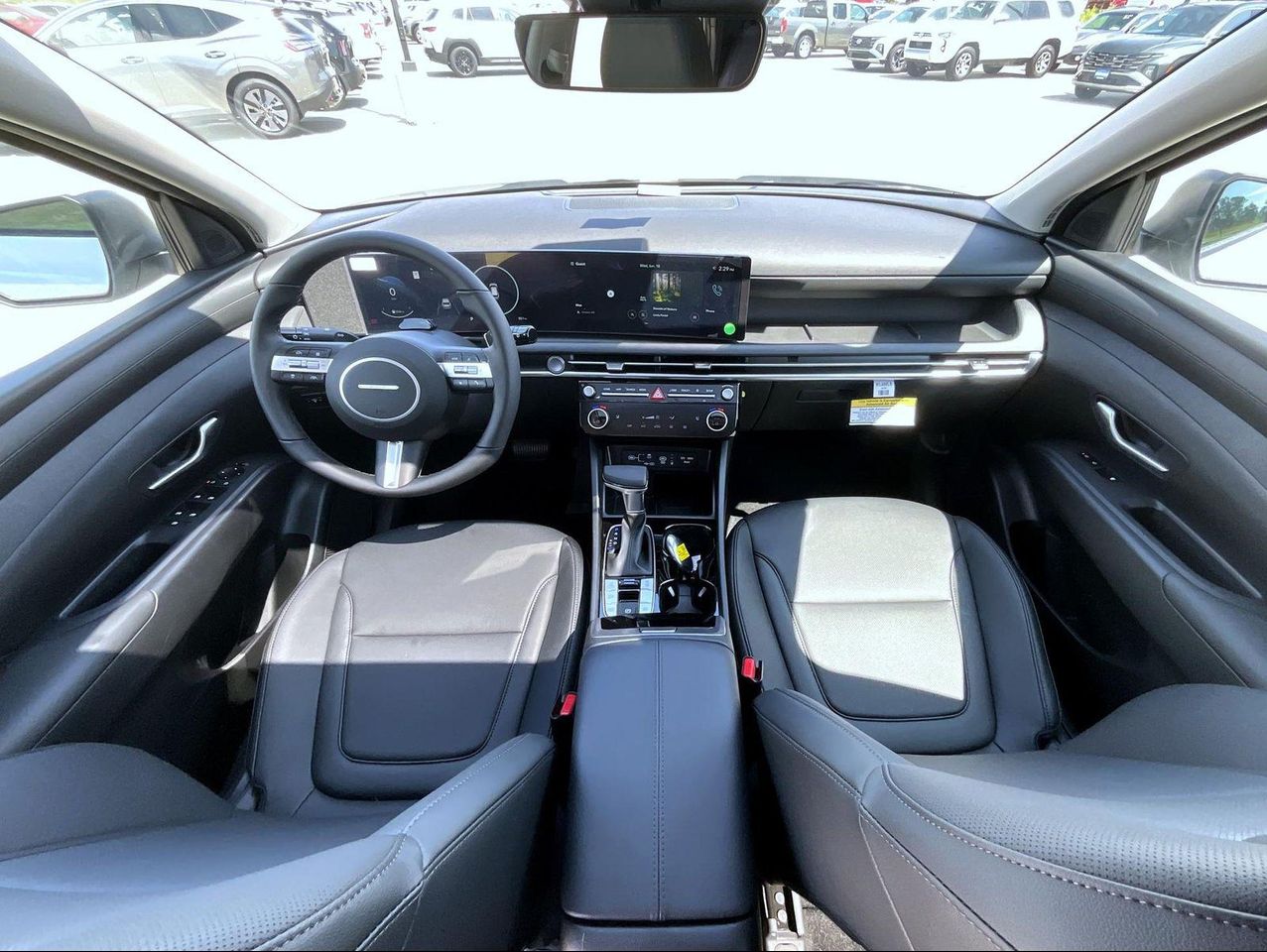 2025 Hyundai Tucson SEL Convenience photo 12