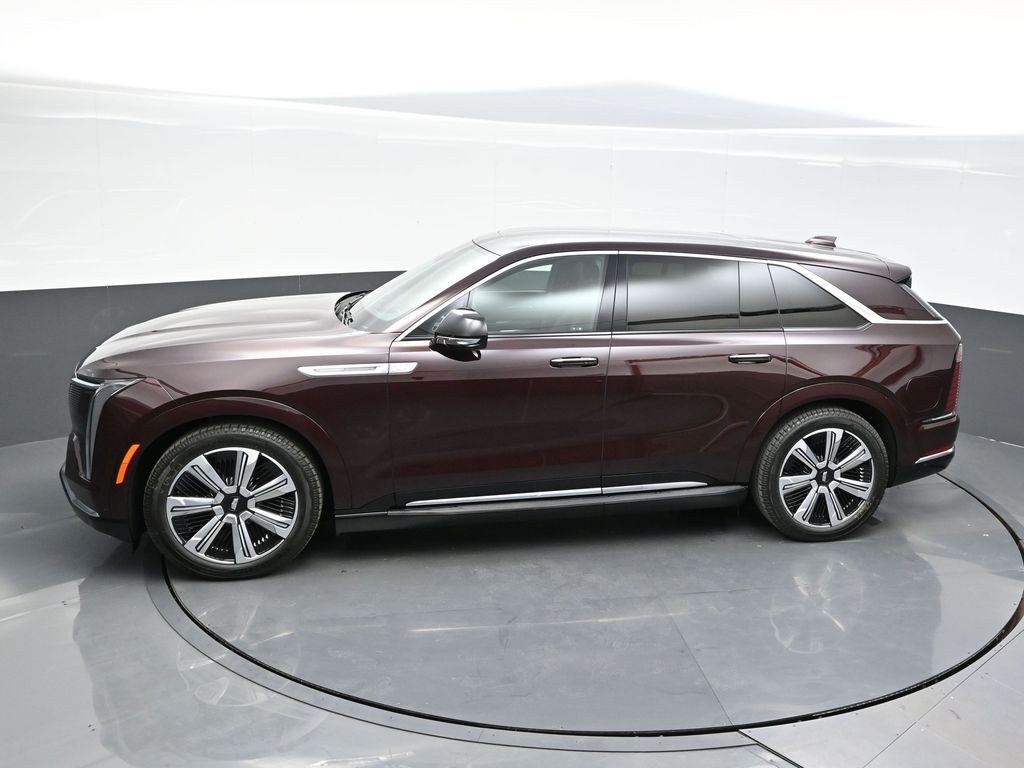 2026 Cadillac Escalade IQ Luxury photo 18