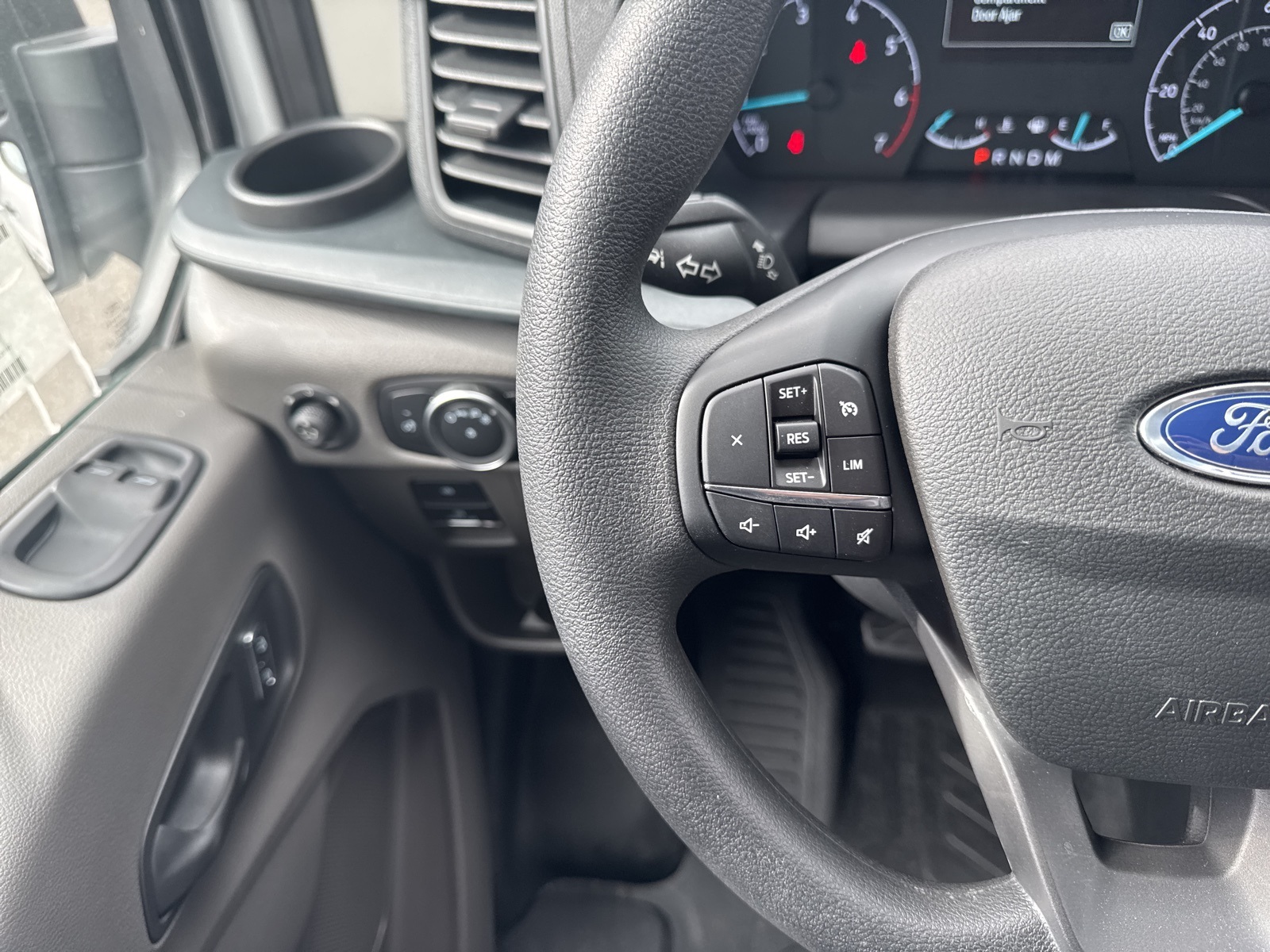 2025 Ford Transit photo 13