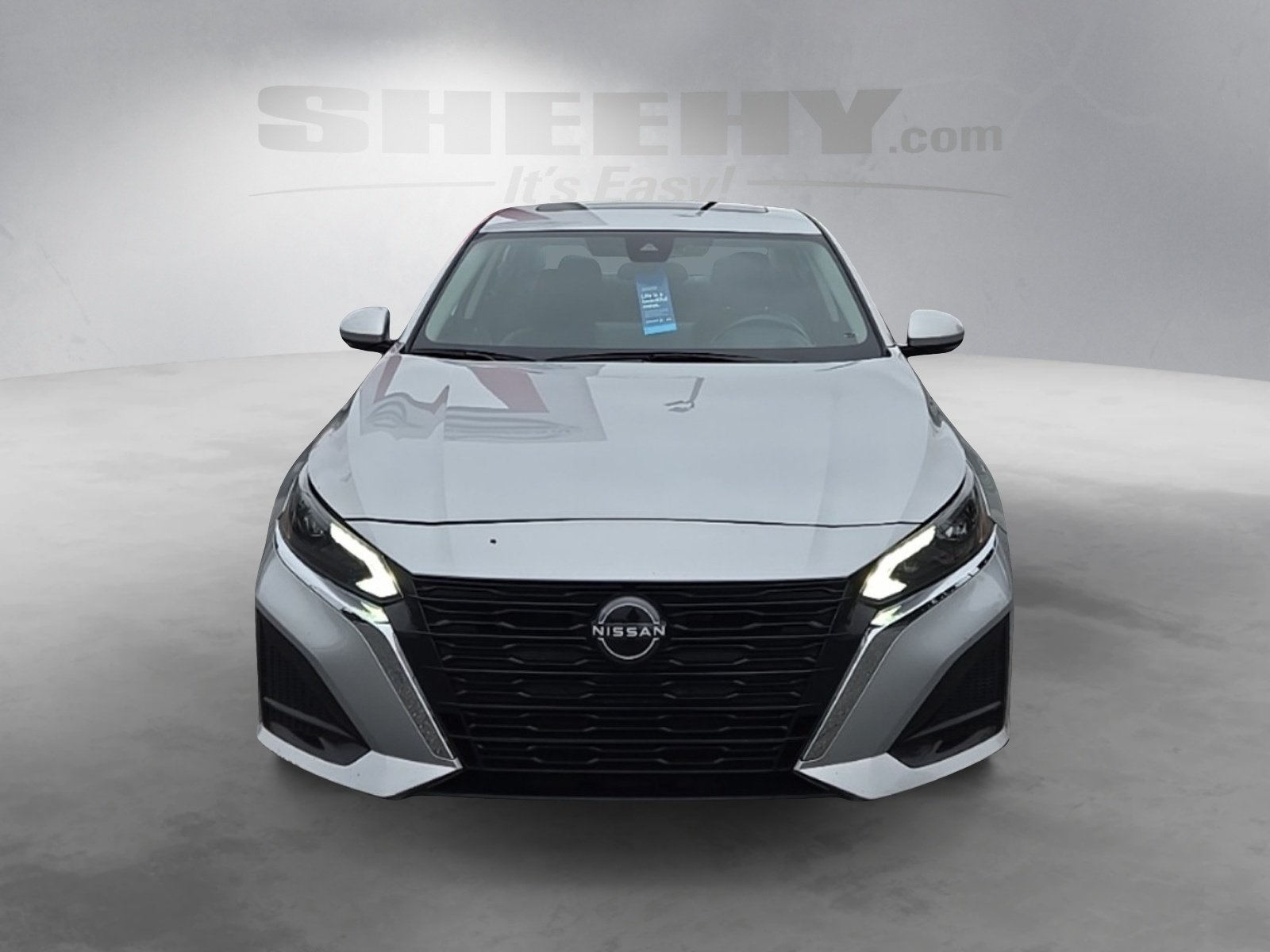 2023 Nissan Altima 2.5 SL photo 2