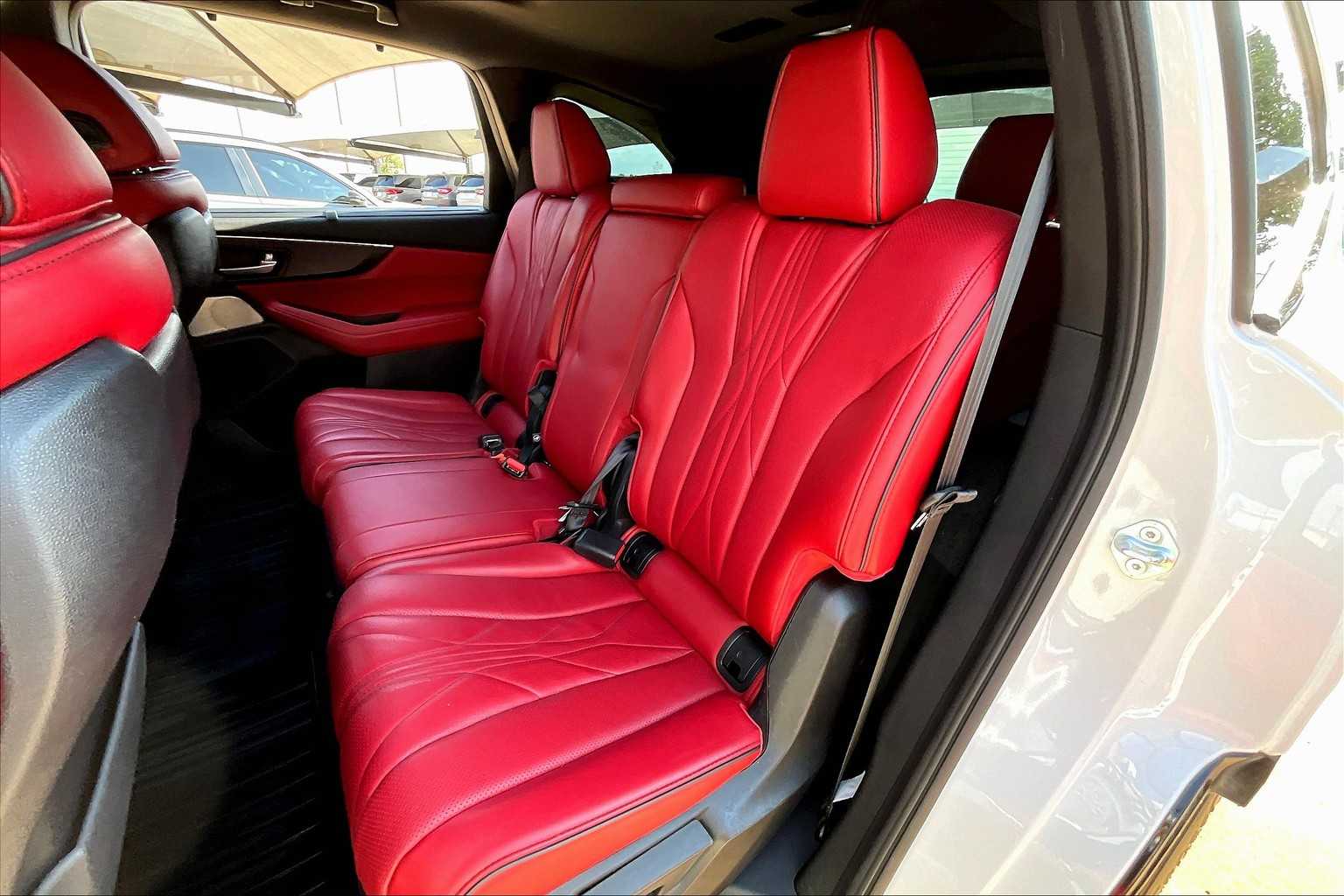 2022 Acura MDX Type S Advance photo 17