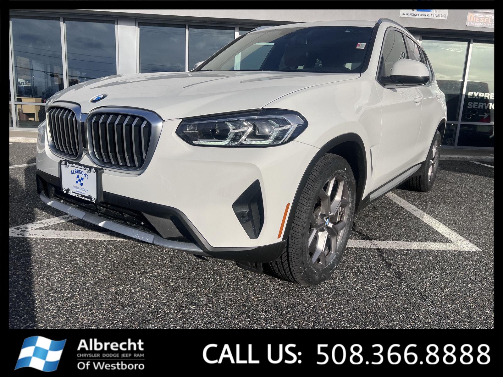 2022 BMW X3 30i's photo