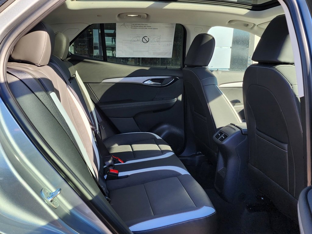 2025 Buick Envision Sport Touring photo 35