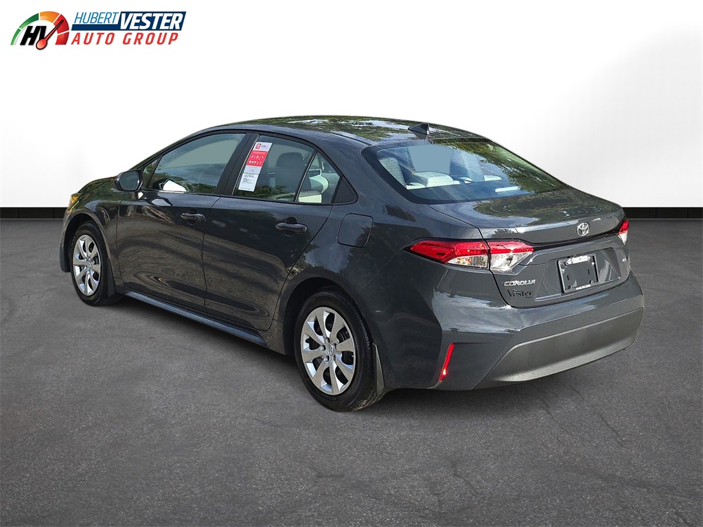 2025 Toyota Corolla LE photo 8