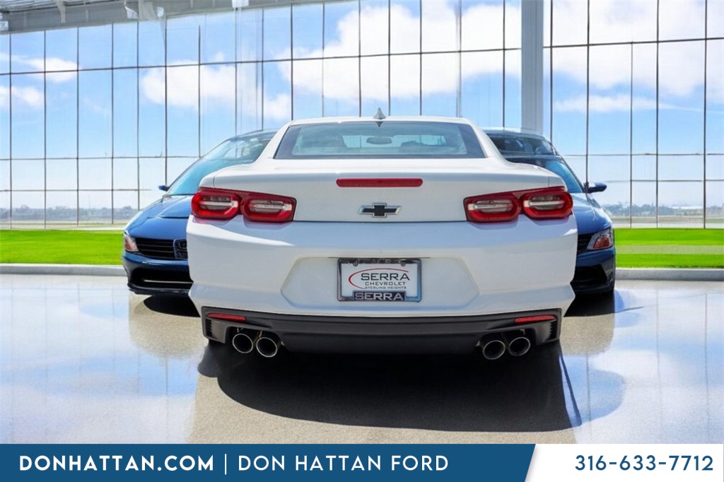 2023 Chevrolet Camaro LT1 photo 22