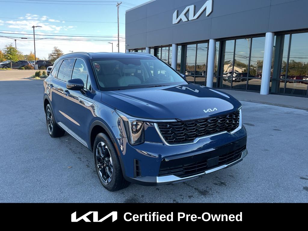 2025 Kia Sorento S's photo