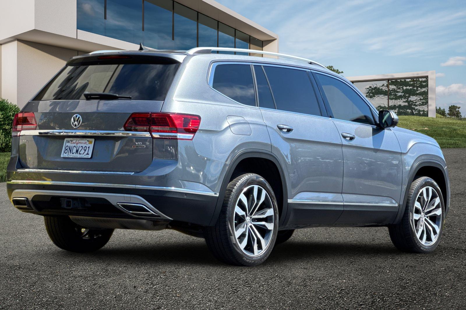 2019 Volkswagen Atlas V6 SEL Premium photo 3