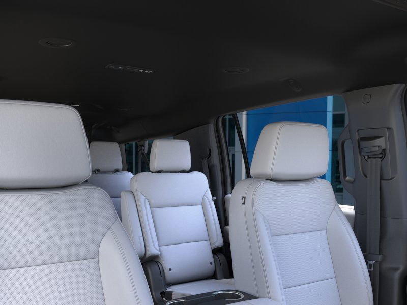 2025 Chevrolet Suburban Premier photo 24