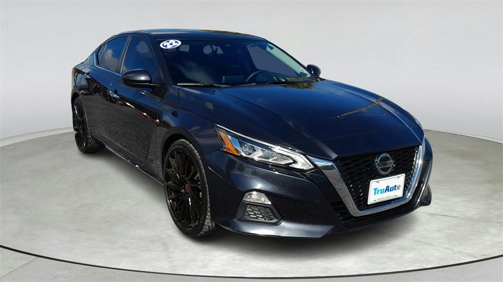 2022 Nissan Altima SV