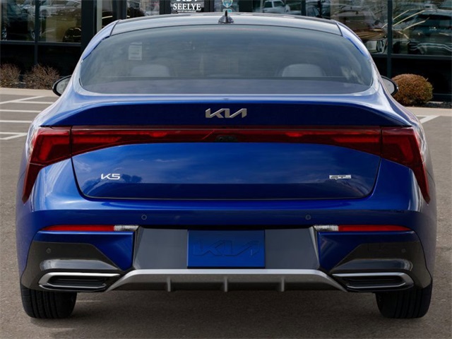 2026 Kia K5 GT-Line photo 11