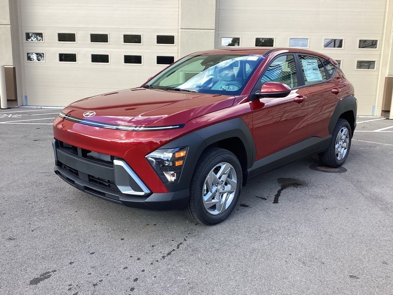2026 Hyundai Kona SE photo 3
