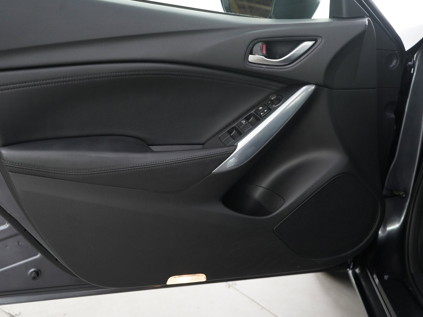 2014 Mazda Mazda6 Touring photo 16