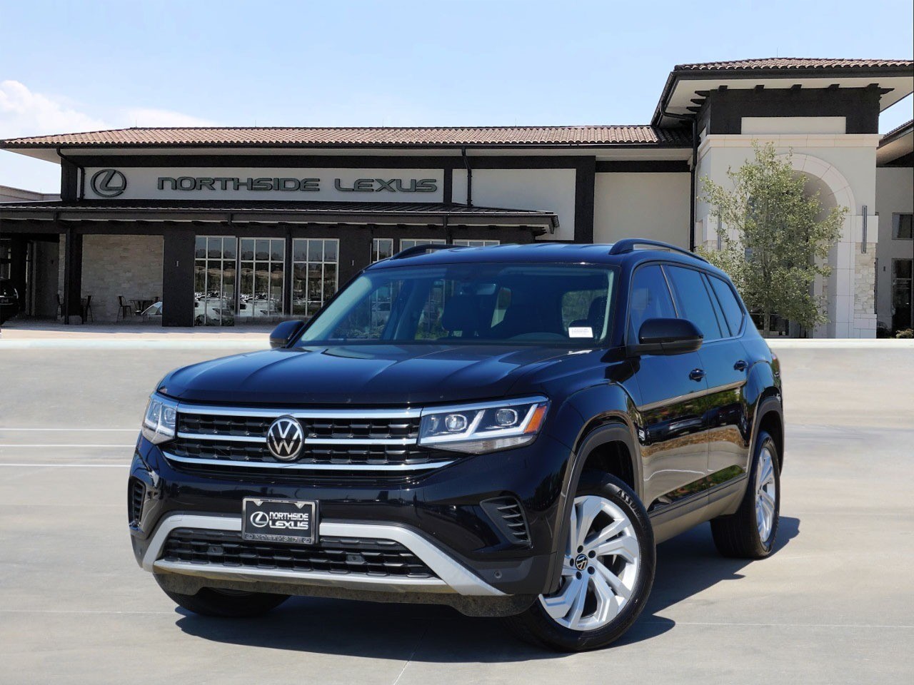 2023 Volkswagen Atlas SE w/Tech's photo