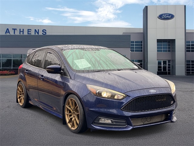 2017 Ford Focus ST