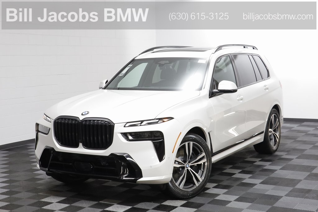 2026 BMW X7 40i's photo