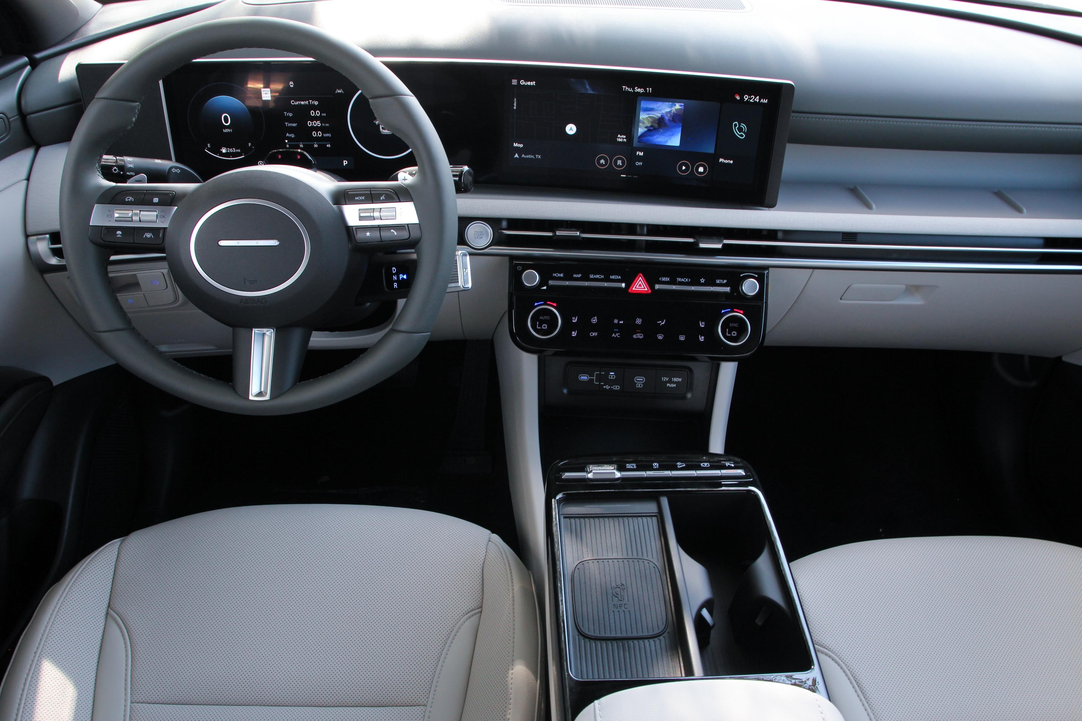 2026 Hyundai Tucson Limited photo 14
