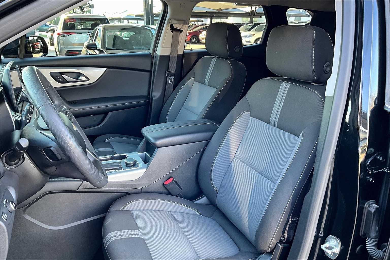 2023 Chevrolet Blazer 2LT photo 7