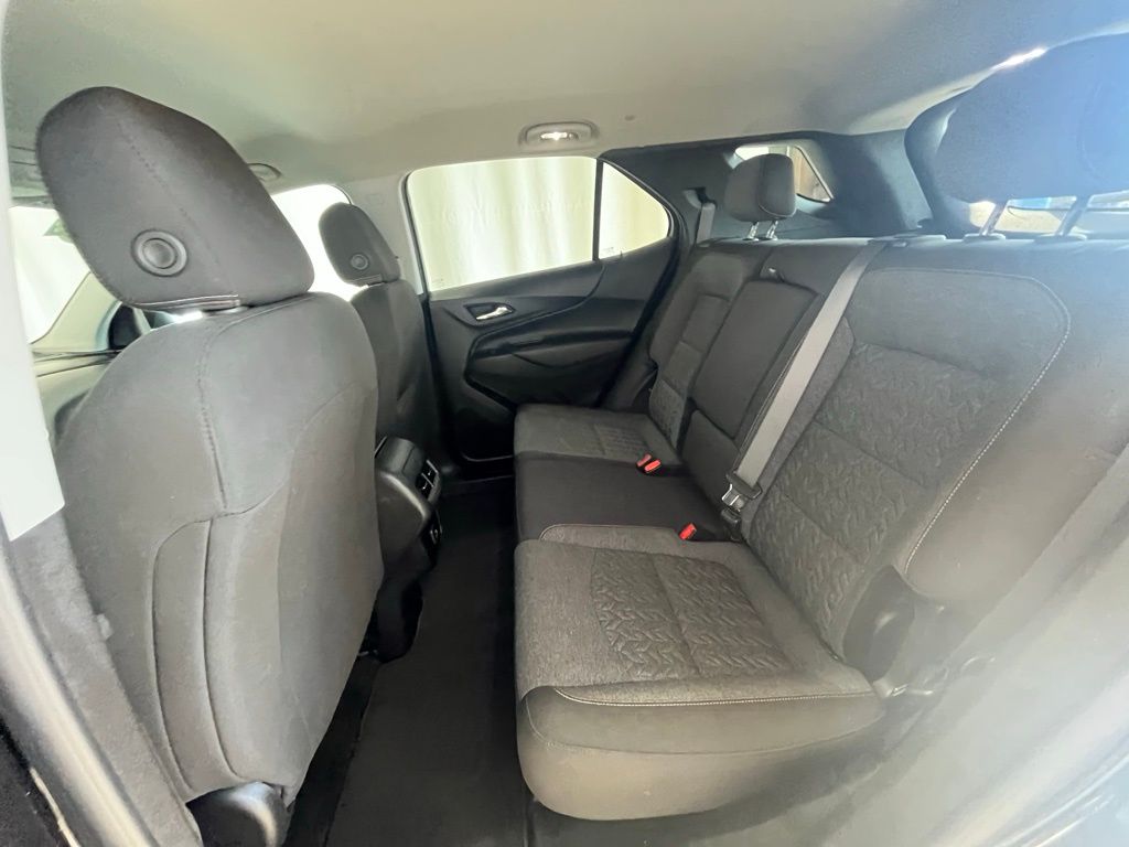 2022 Chevrolet Equinox LT photo 22