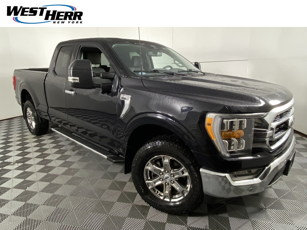 2022 Ford F-150 XLT's photo