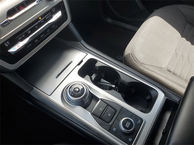 2021 Ford Explorer XLT photo 14