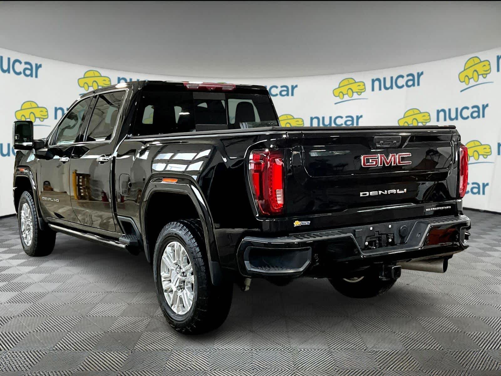 2023 Gmc Sierra 2500 HD Denali photo 3