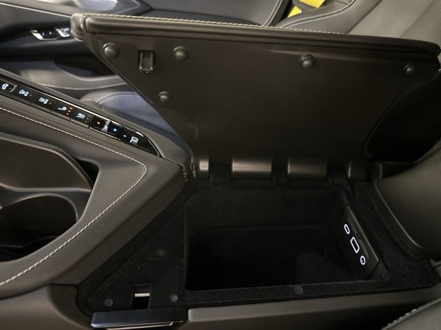 2022 Chevrolet Corvette Stingray 2LT photo 44