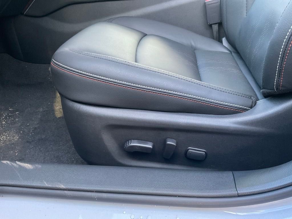 2025 Nissan Altima 2.5 SR photo 26