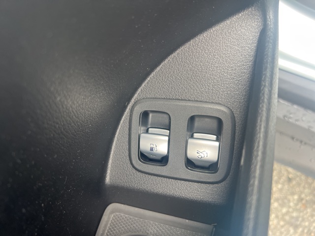 2025 Mercedes Benz GLC 350e 4MATIC photo 39
