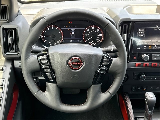 2025 Nissan Frontier PRO-4X photo 14
