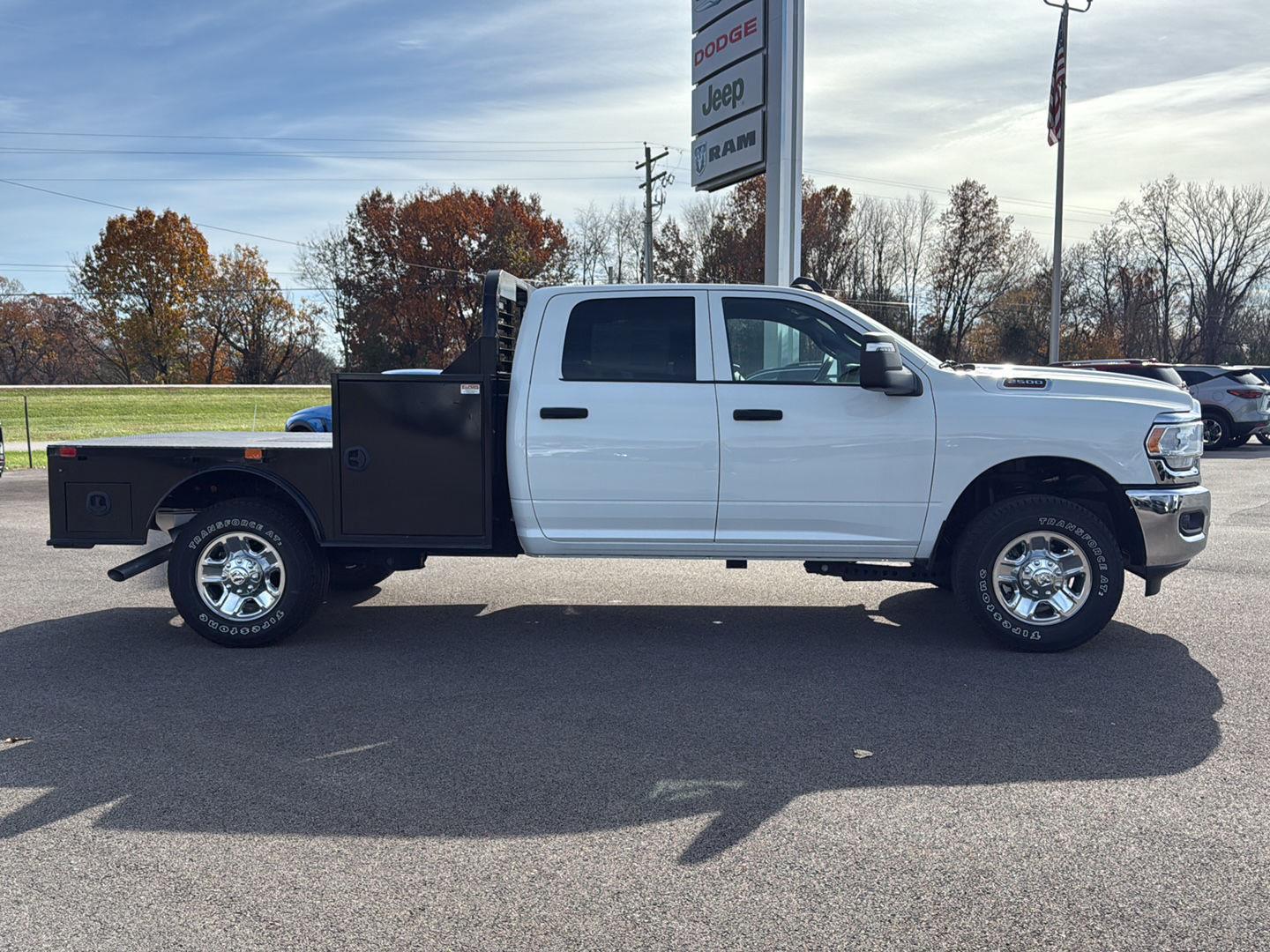 2024 Ram 2500 Tradesman photo 4